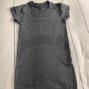 Lulu lemon short sleeved T